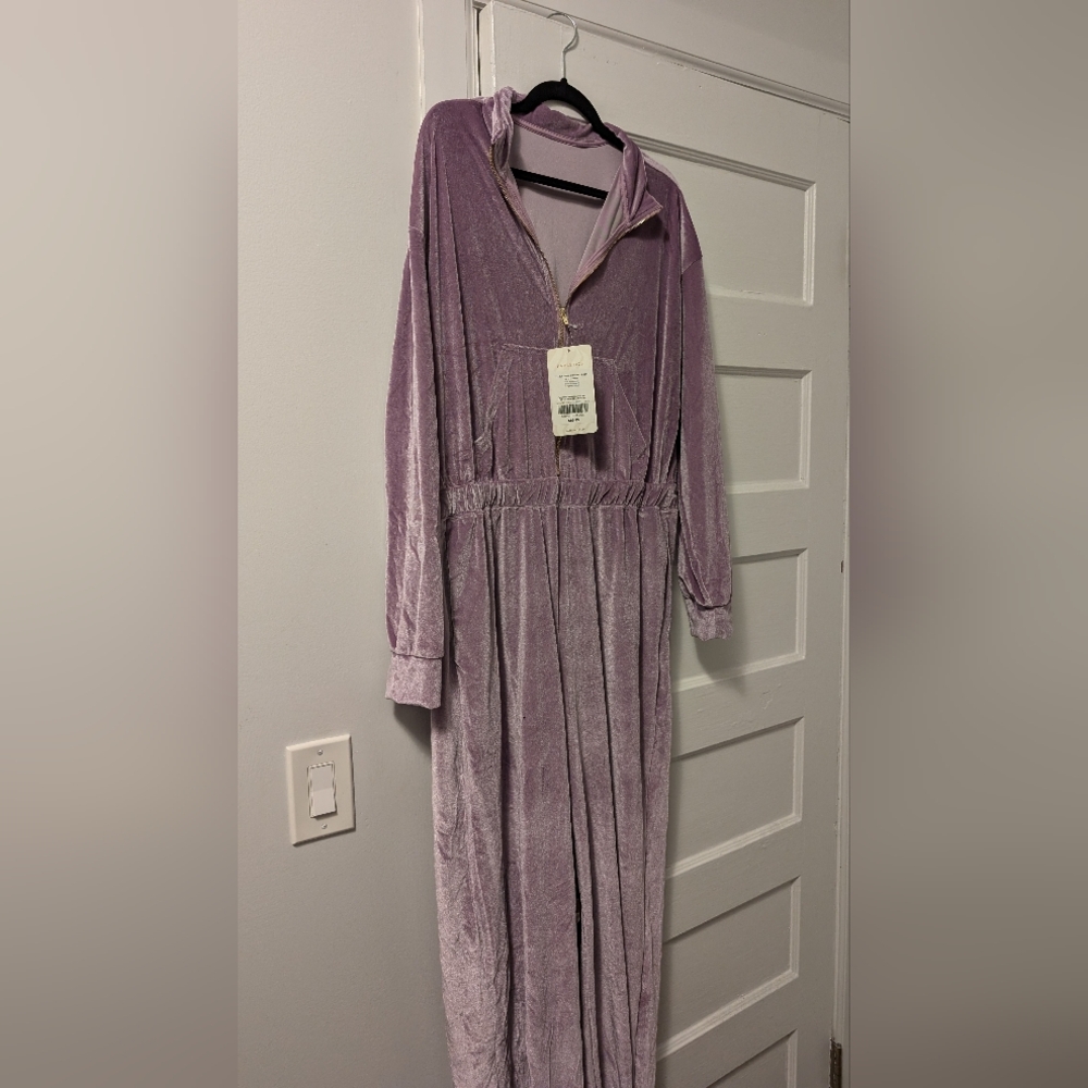 Fabletics Lilac Velour Jumpsuit NWT Sz XL